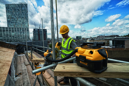 DeWalt Accu Nat- en Droogzuiger DCV584-QW 18V-703324