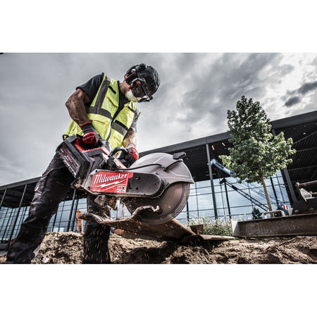 Milwaukee Bolt 100 Zwart Geventileerd-868003